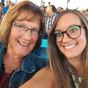 Meet your Posher, Carol